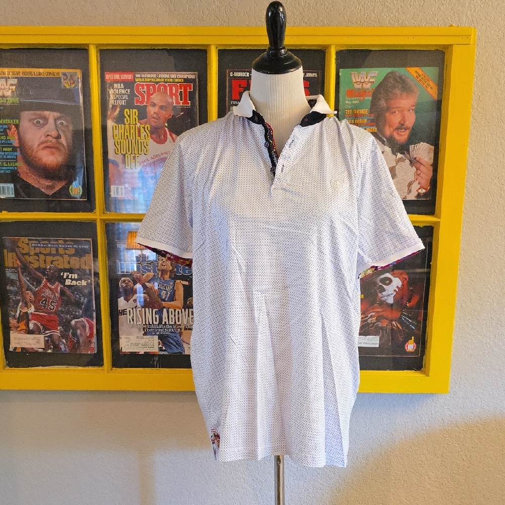 Crisp White Cotton Polo Shirt with Traditional Collar